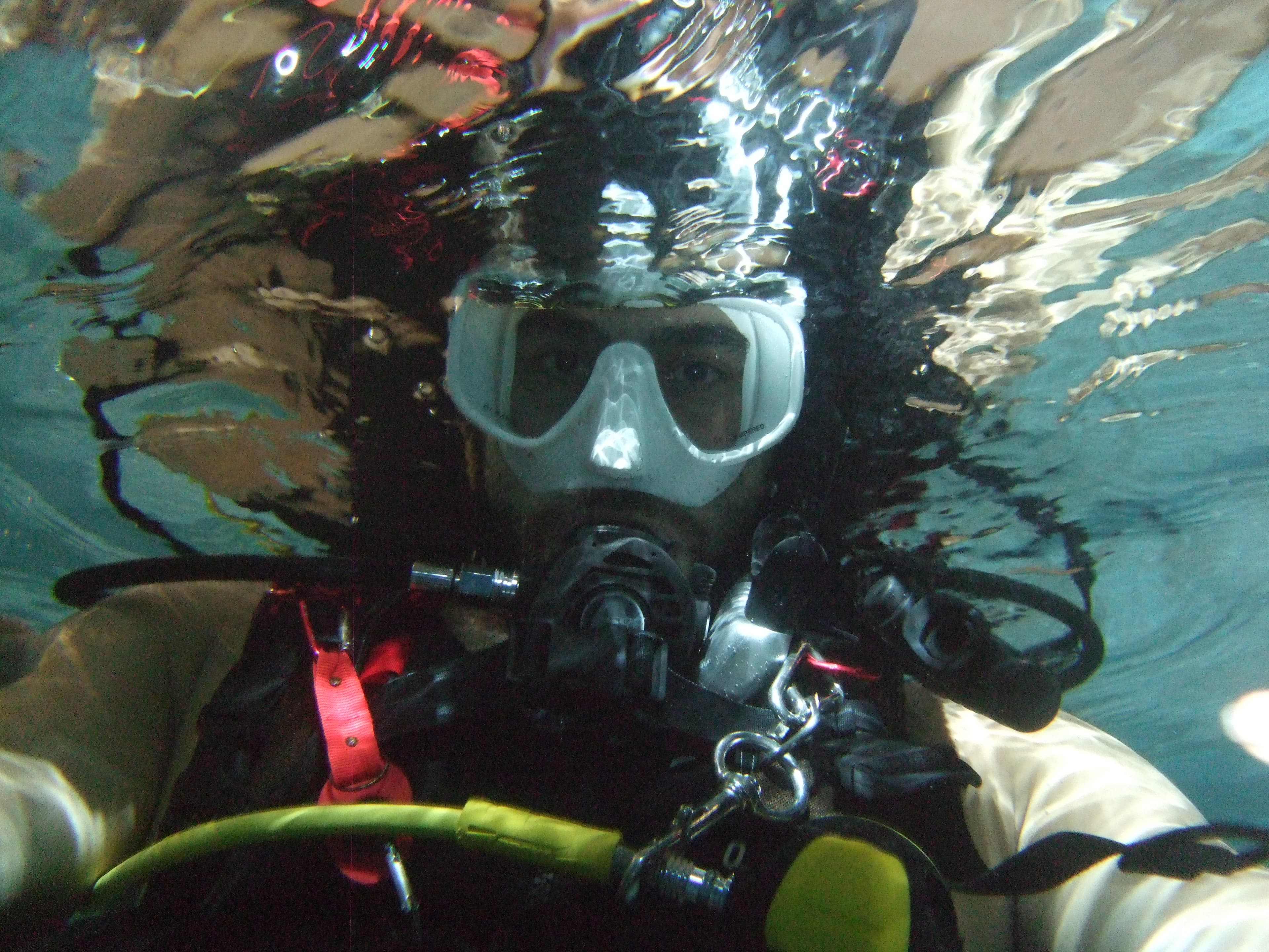 Oakleigh Park School of Swimming - Scuba