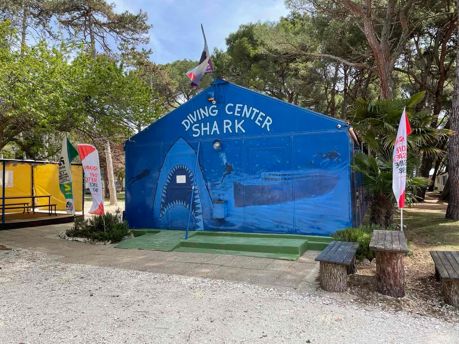 Diving Center Shark