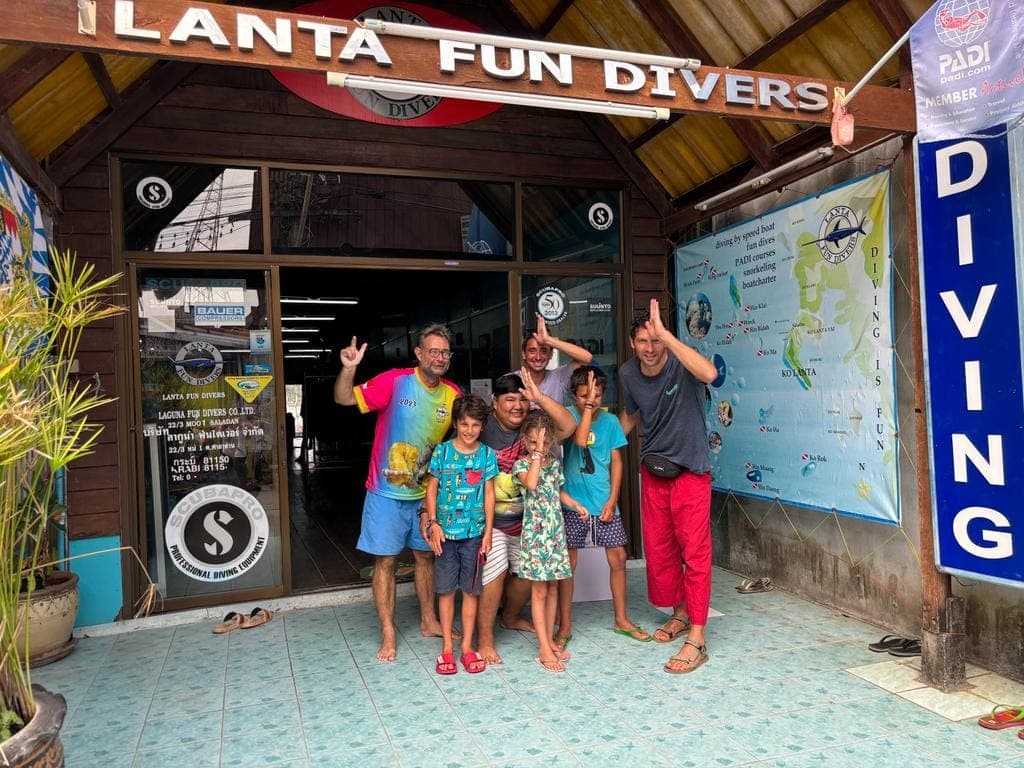 Lanta Fun Divers