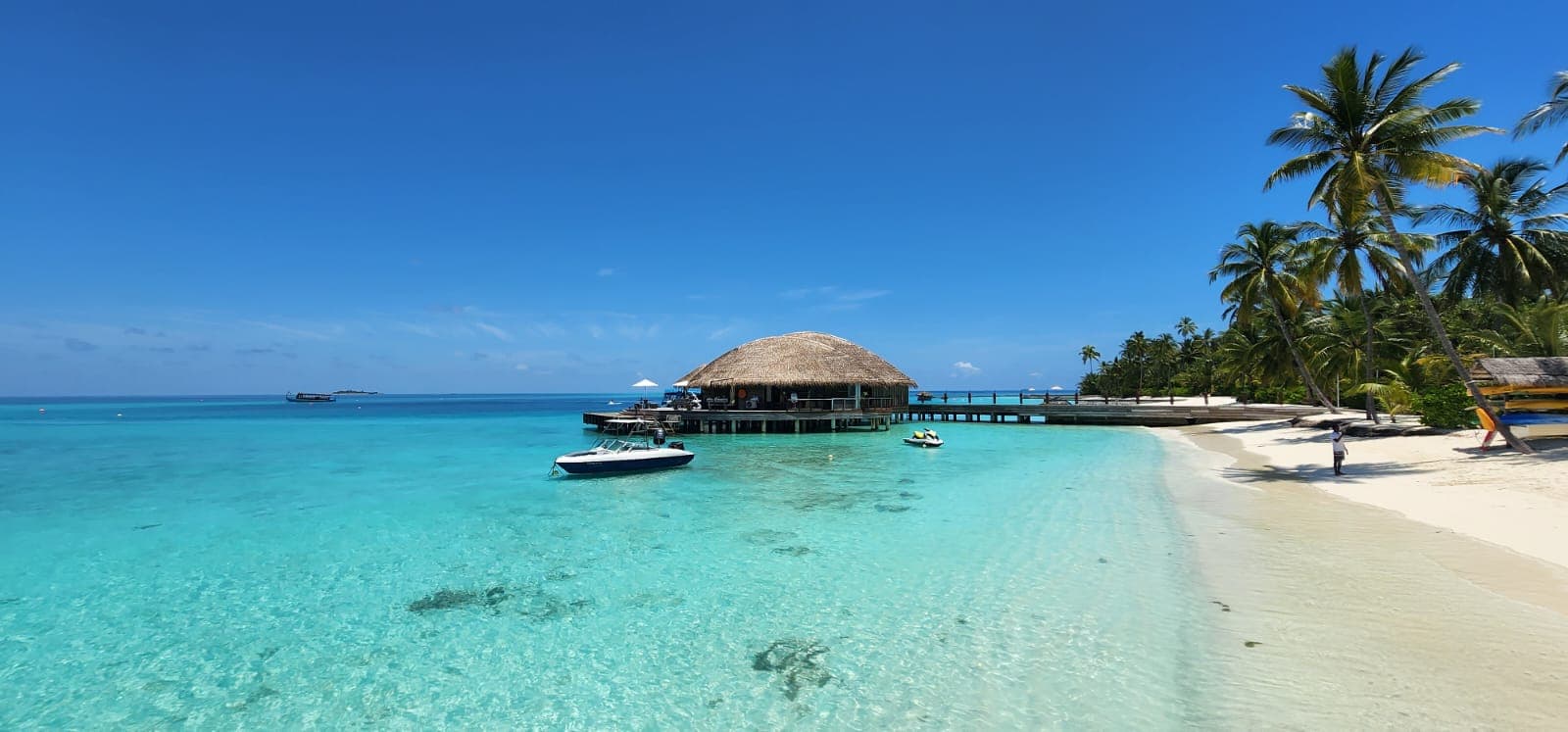 TGI Maldives Halaveli Diving