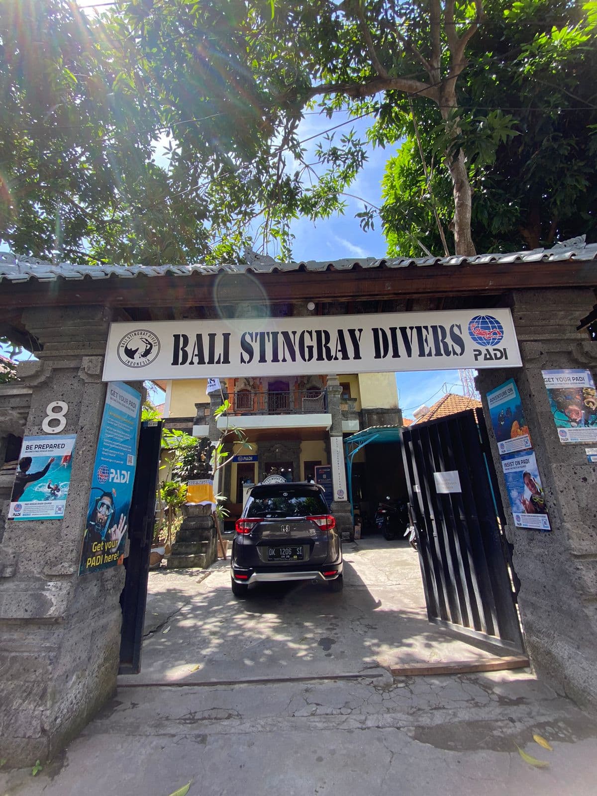 Bali Stingray Divers