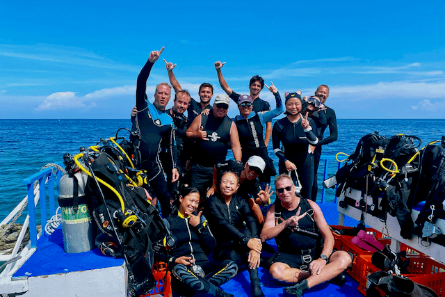 Sierra Madre Divers Dive Center