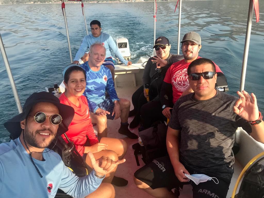 Pacific Paradise Divers