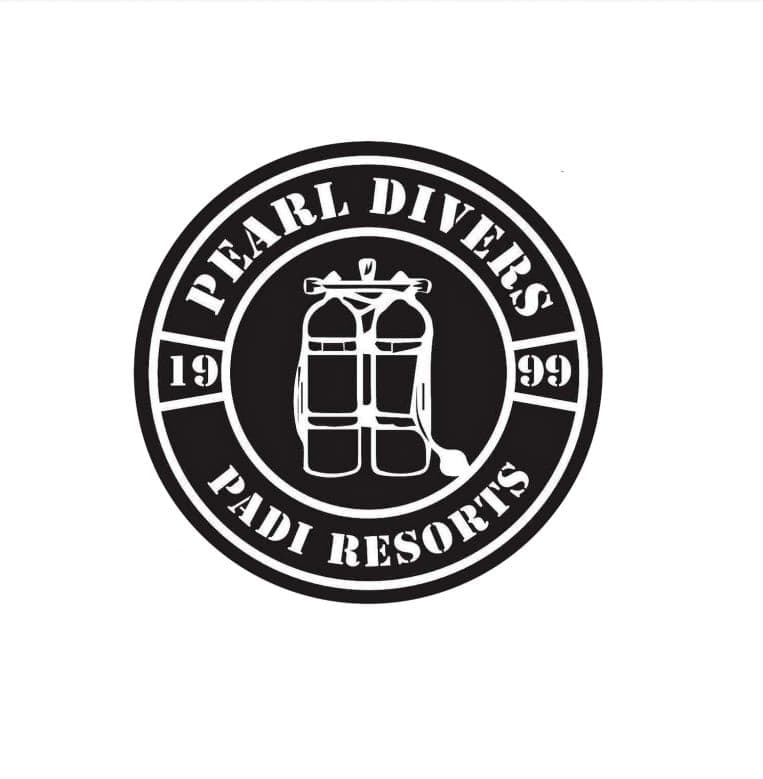 Pearl Divers