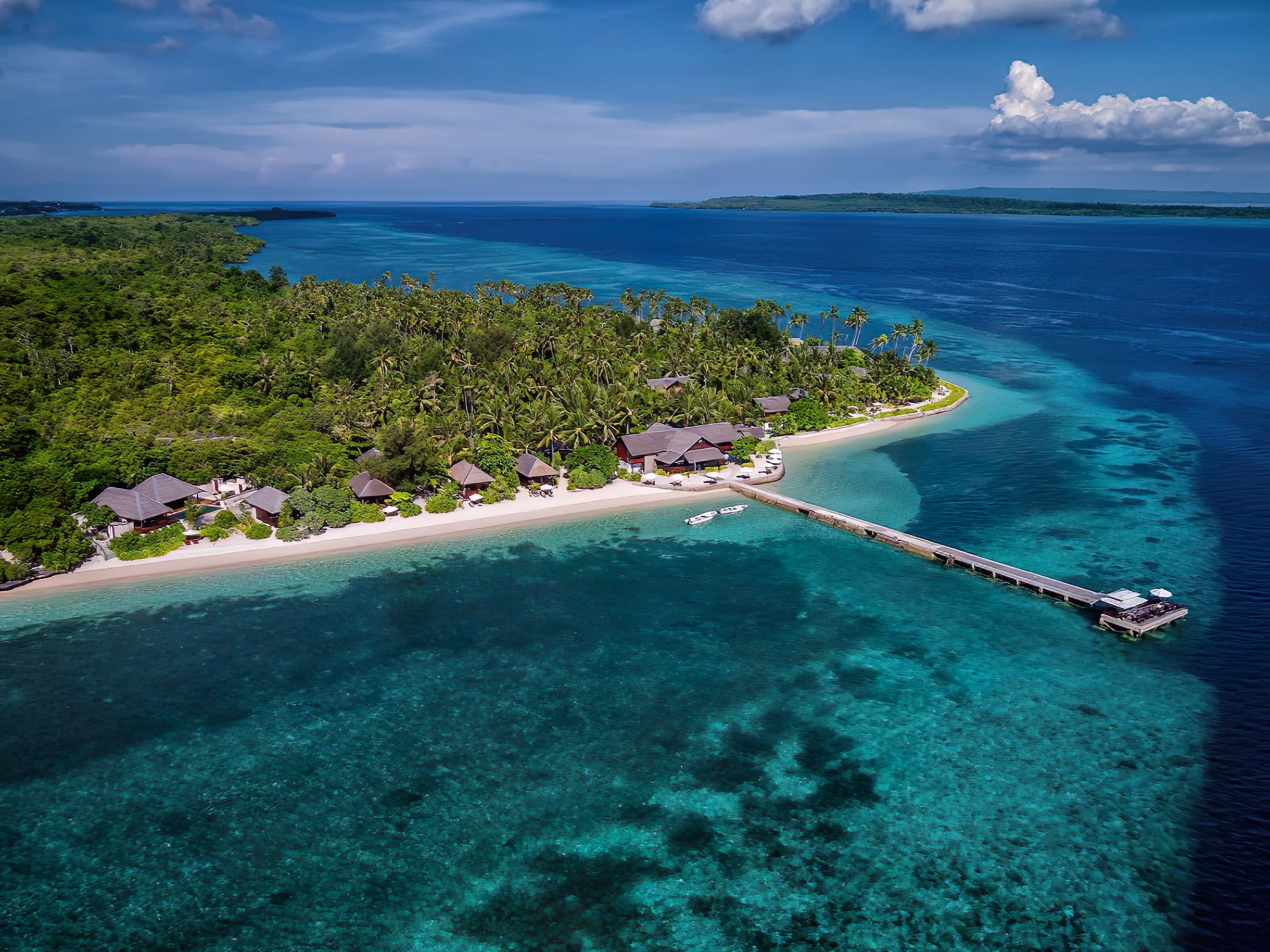 Wakatobi Dive Resorts