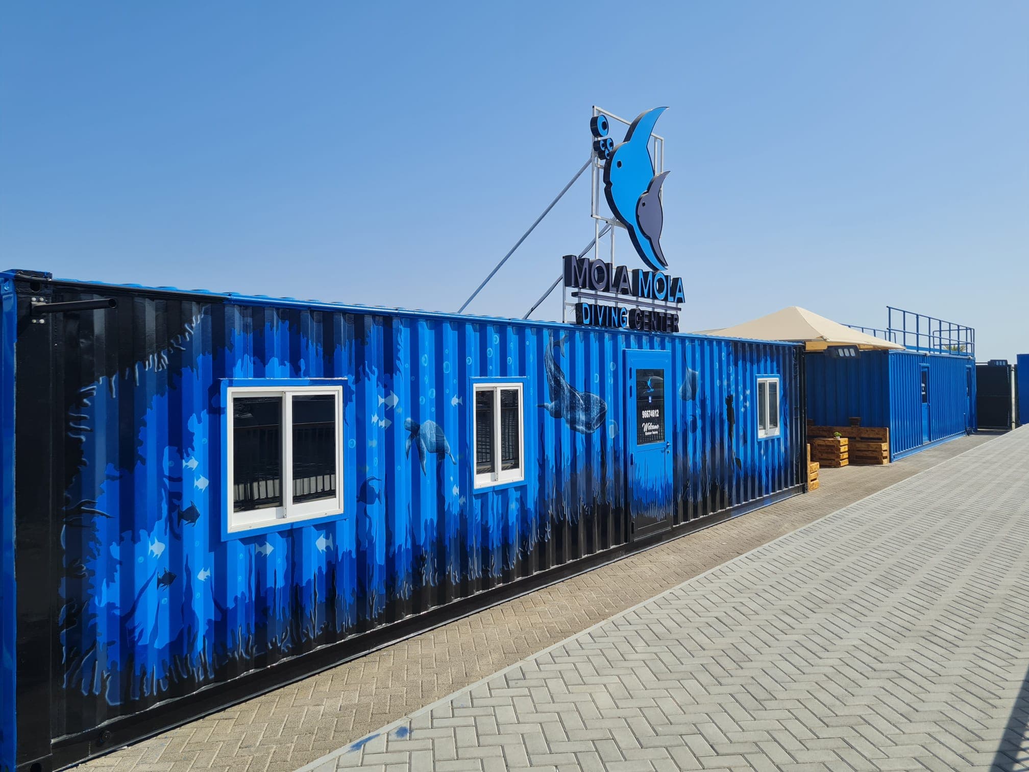 Molamola Diving Center