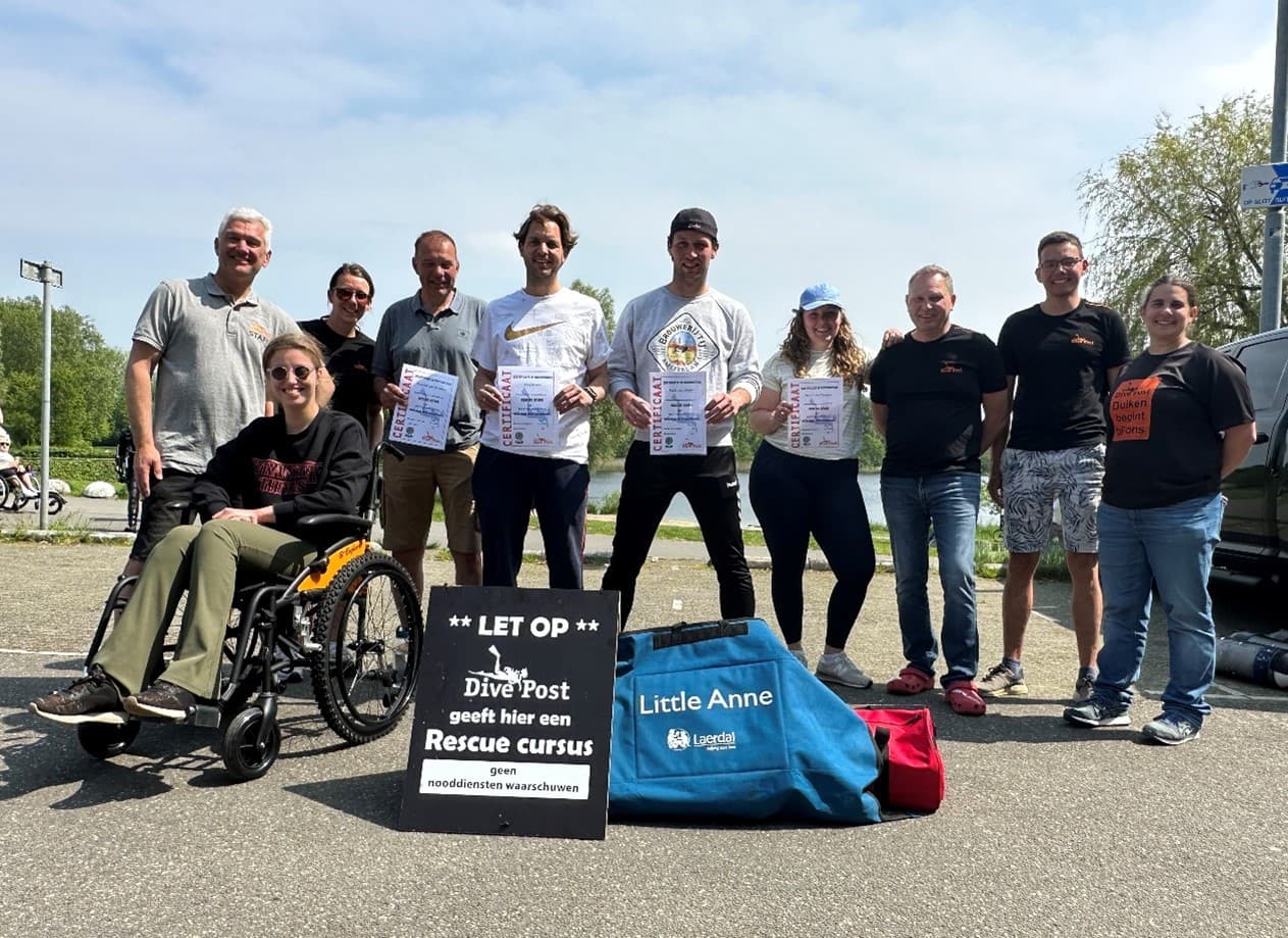 Dive Post Dive-Equipment