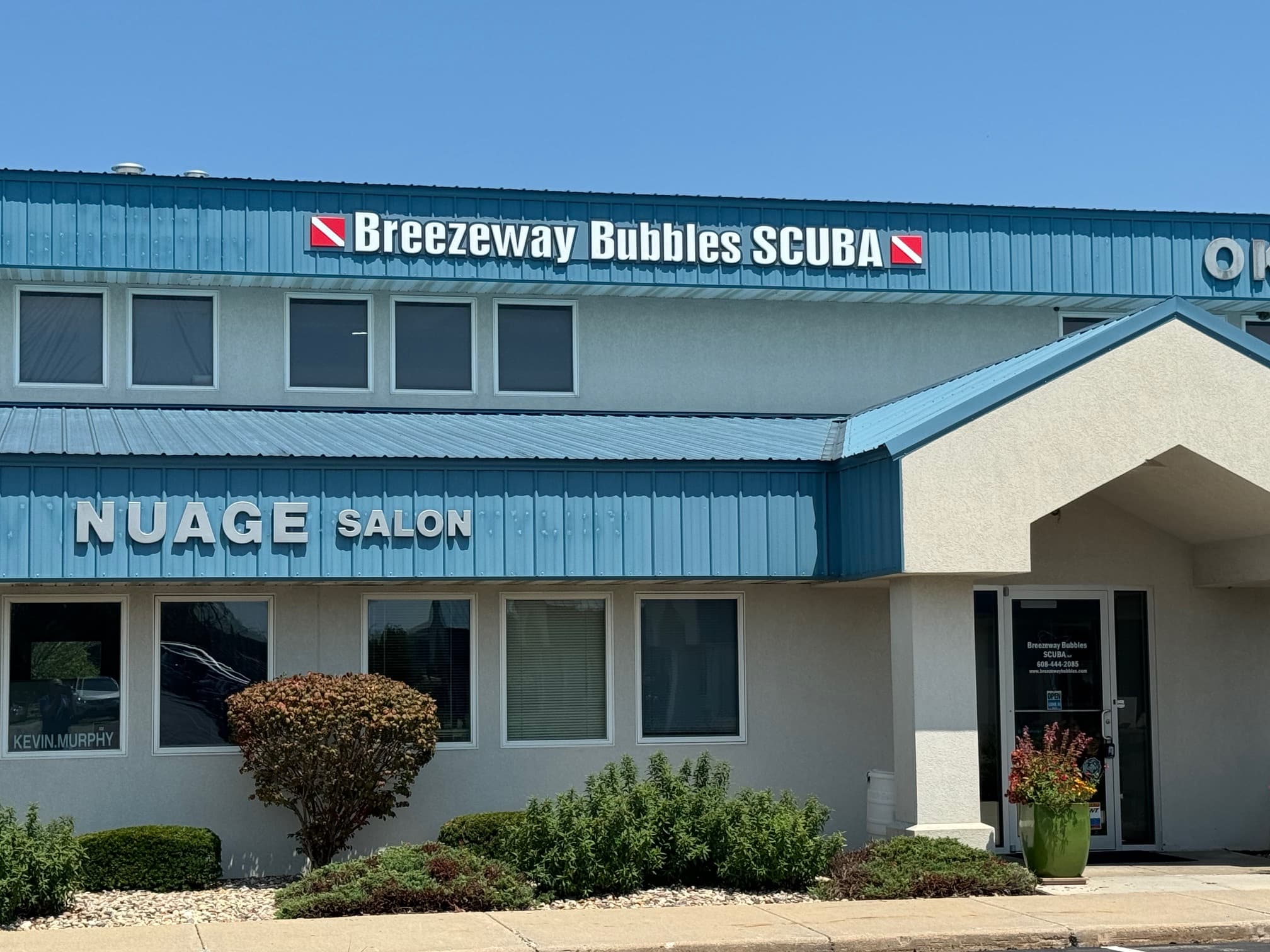Breezeway Bubbles Scuba