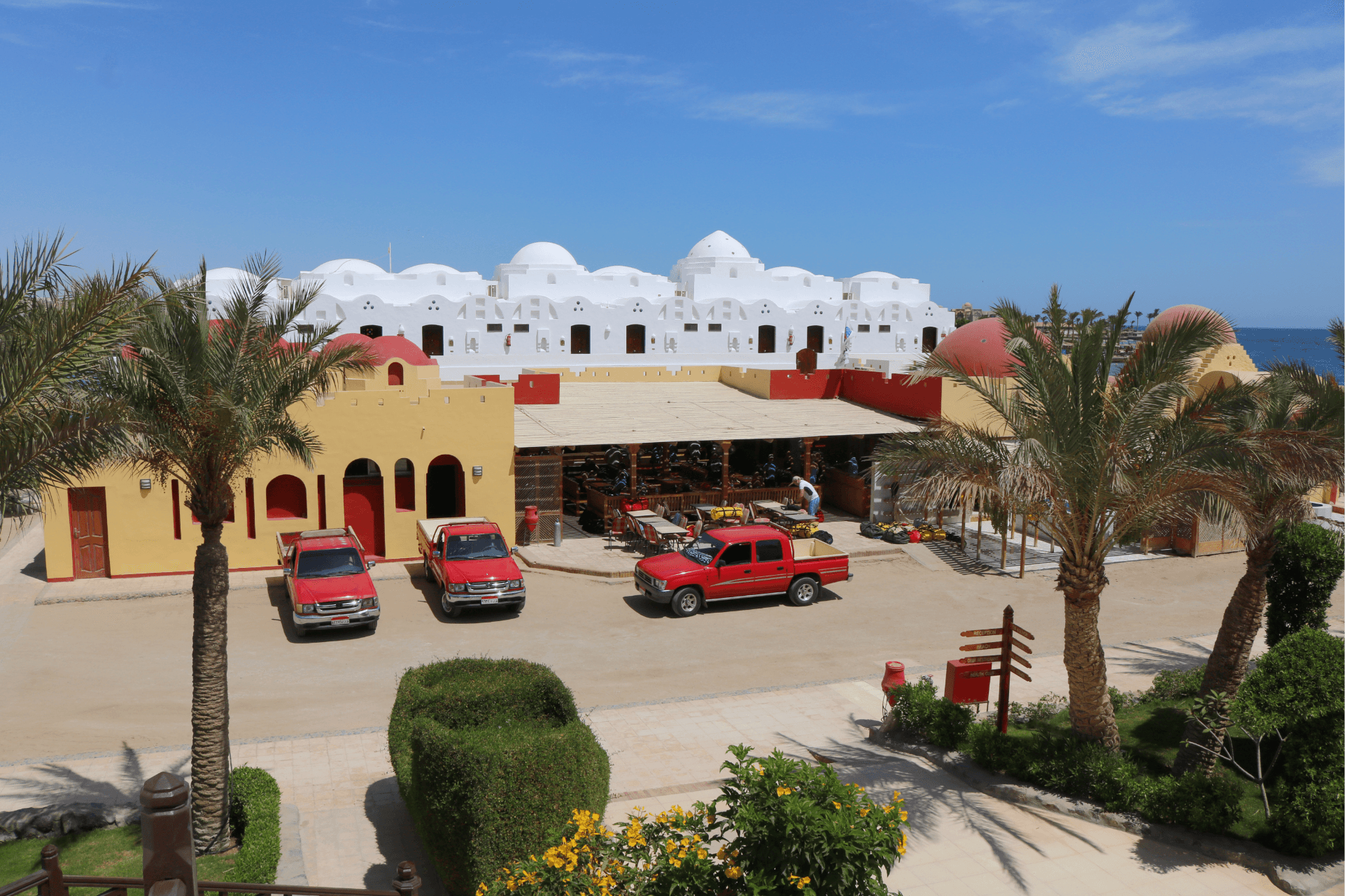 Blue Water Dive Resort