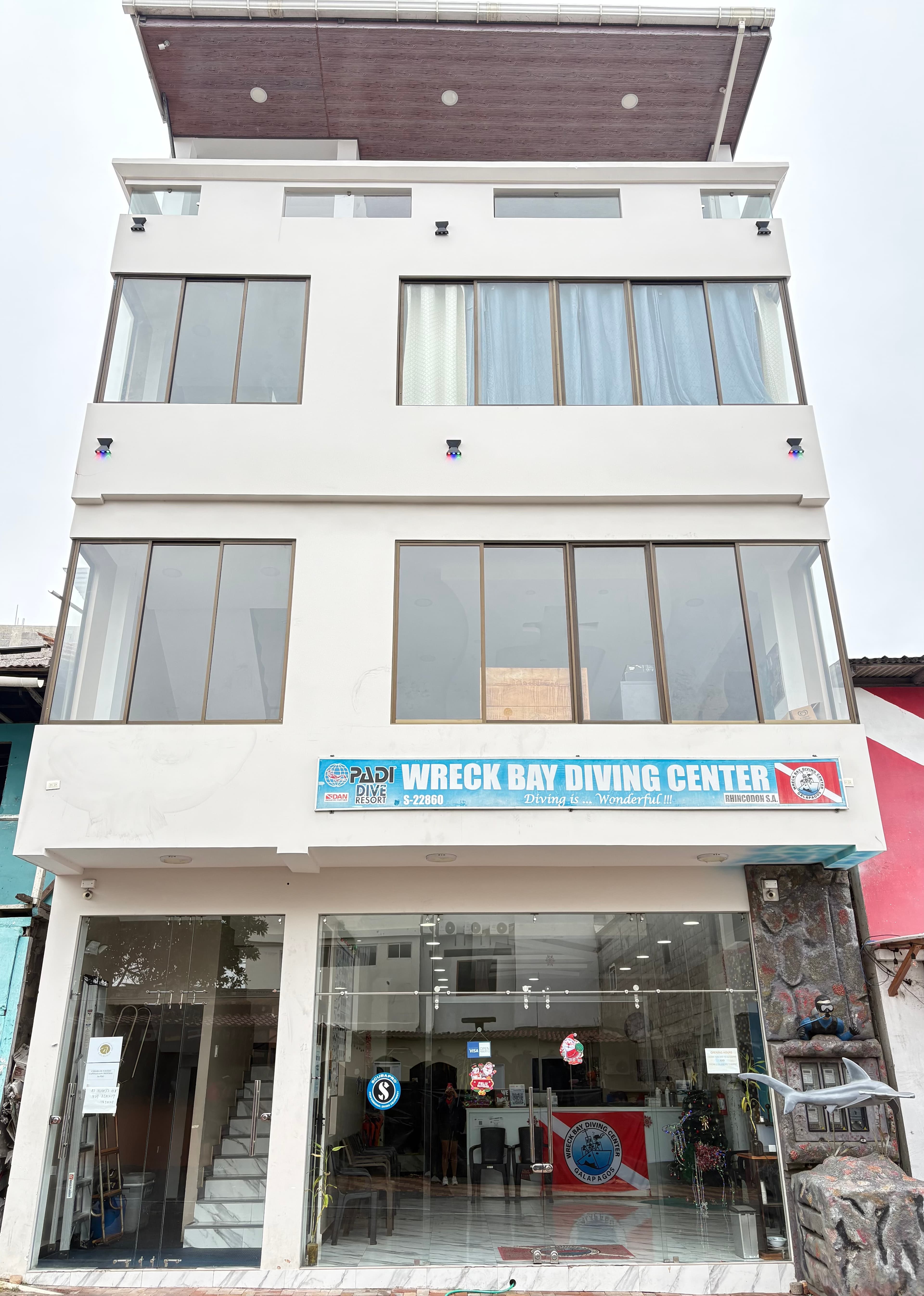 Wreck Bay Diving Center