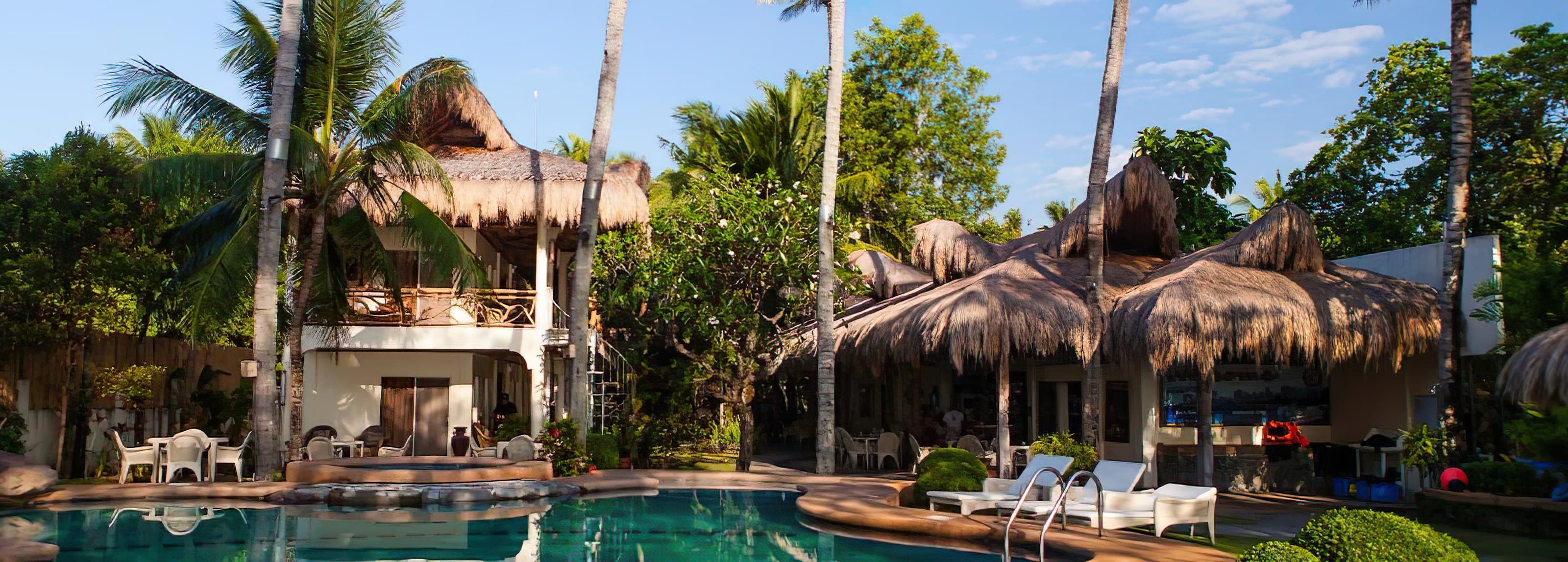 Adventure Dive/Mike's Dauin Resort