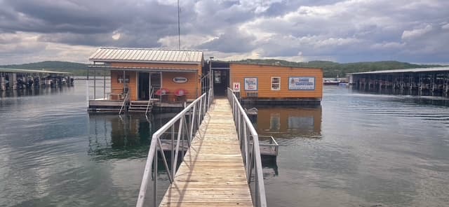 Indian Point Dive Center
